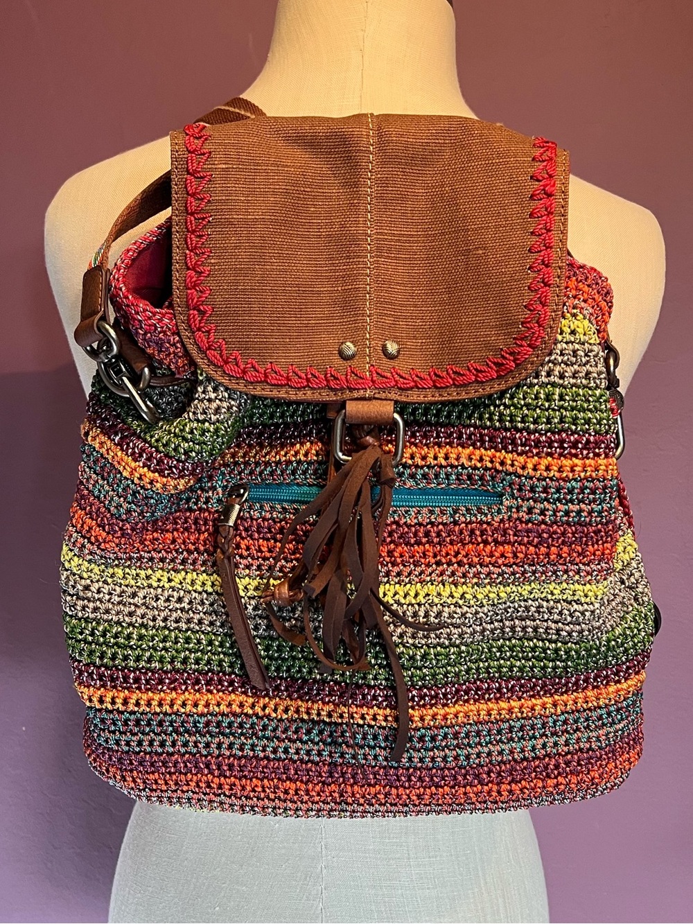 ❤️The Sak Avalon Convertible
Crochet Backpack Multicolored